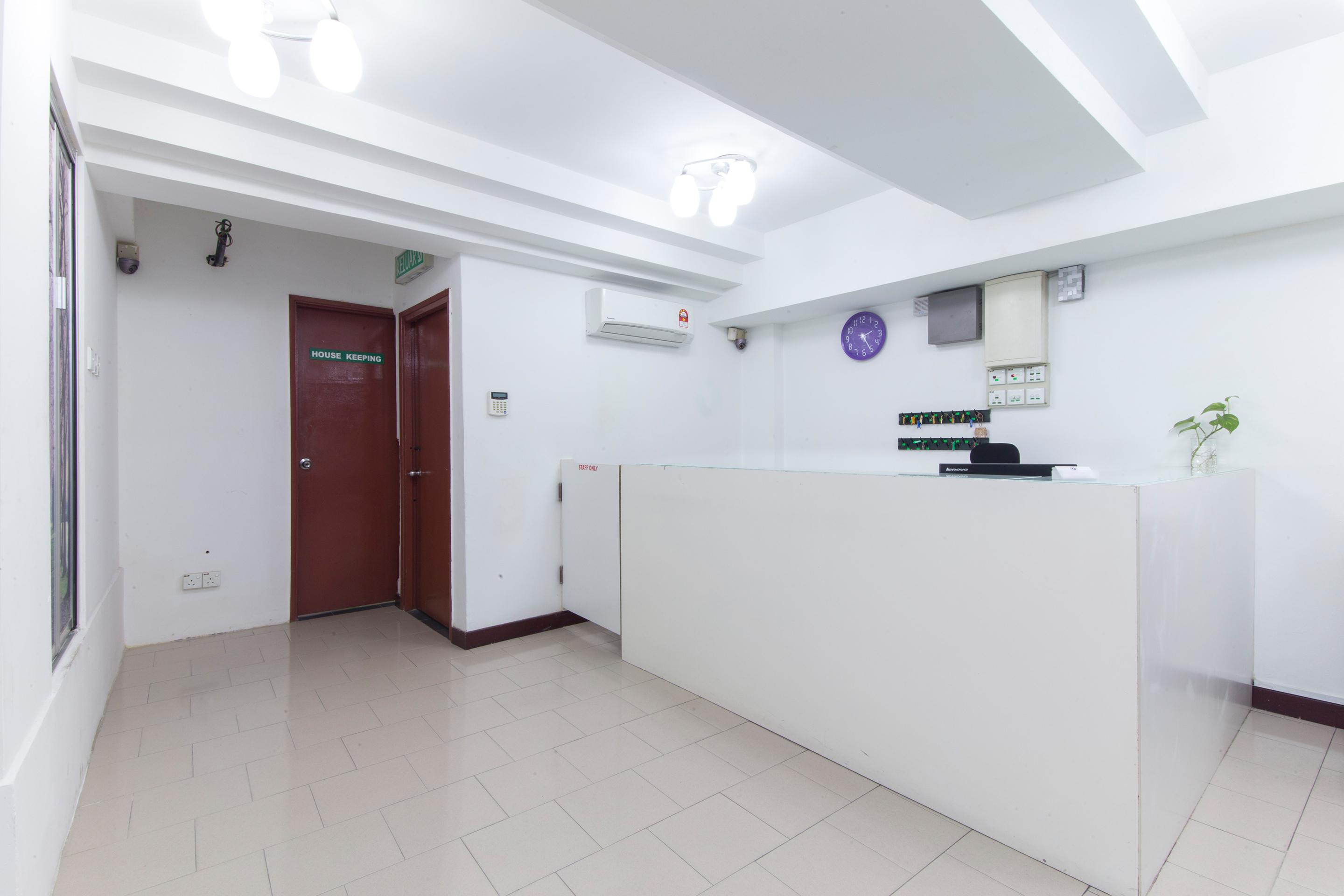 Super Oyo 321 Hotel D'Elegant Куала Лумпур Екстериор снимка