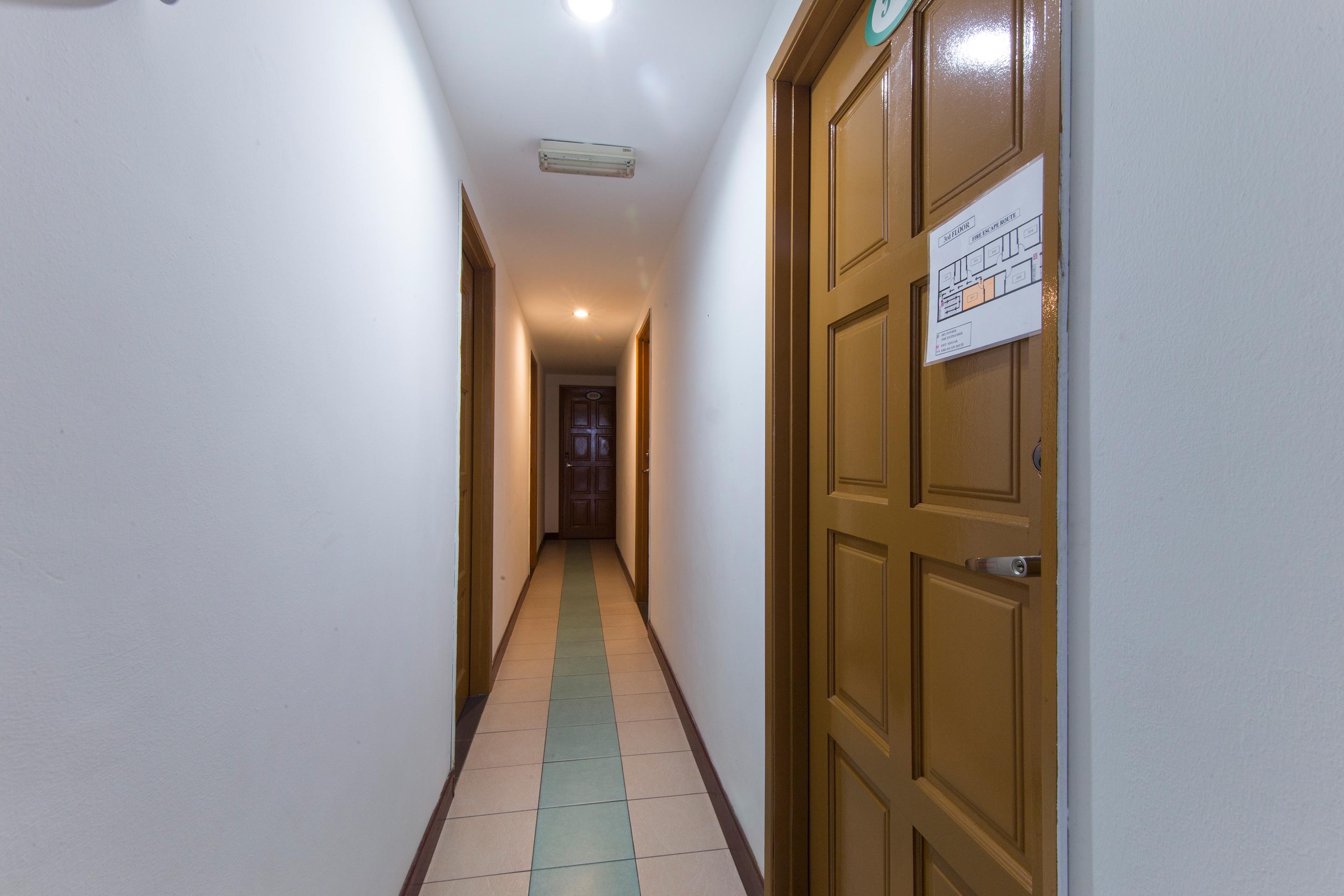 Super Oyo 321 Hotel D'Elegant Куала Лумпур Екстериор снимка