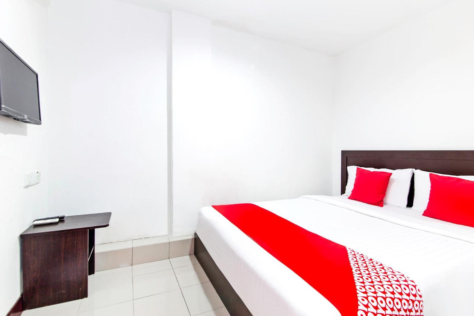 Super Oyo 321 Hotel D'Elegant Куала Лумпур Екстериор снимка