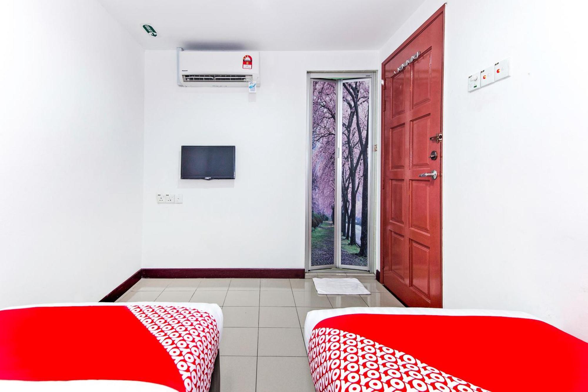 Super Oyo 321 Hotel D'Elegant Куала Лумпур Екстериор снимка